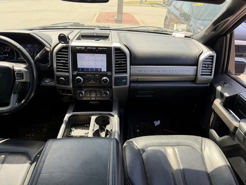 Used 2020 Ford F350 Platinum image 19