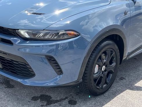 Used 2024 Dodge Hornet R/T Plus w/ R/T Blacktop Package AWD/4WD image 9