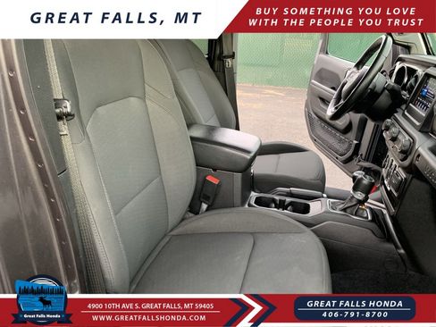 Used 2021 Jeep Wrangler Unlimited Sport image 30