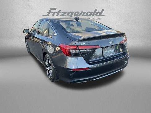 Used 2022 Honda Civic EX image 9