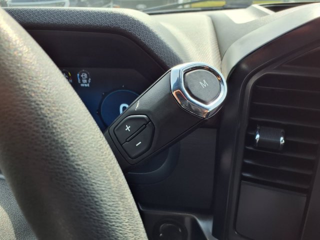 Used 2025 Ford F150 STX w/ Equipment Group 200A RWD image 18
