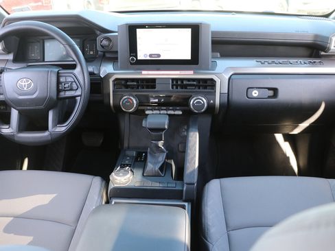 Used 2025 Toyota Tacoma SR5 AWD/4WD image 16