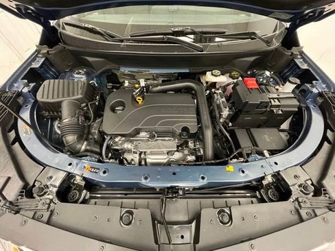 New 2026 Chevrolet Equinox LT w/ Safety and Technology Package AWD/4WD image 14