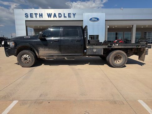 Used 2023 RAM 3500 Laramie AWD/4WD image 3
