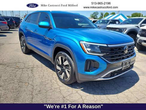 Used 2024 Volkswagen Atlas Cross Sport SE AWD/4WD image 7