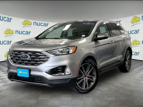 Used 2021 Ford Edge Titanium w/ Class II Trailer Tow Package AWD/4WD image 3