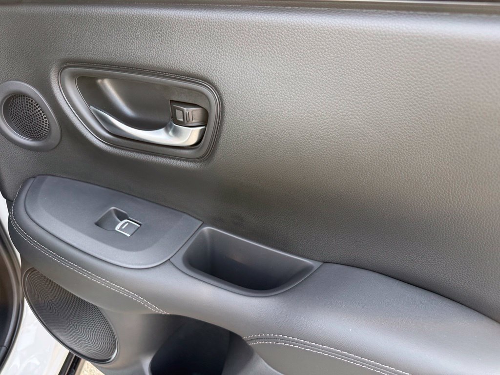 New 2027 Honda HR-V EX-L image 36
