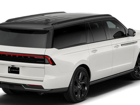 New 2027 Lincoln Navigator L Black Label AWD/4WD image 3