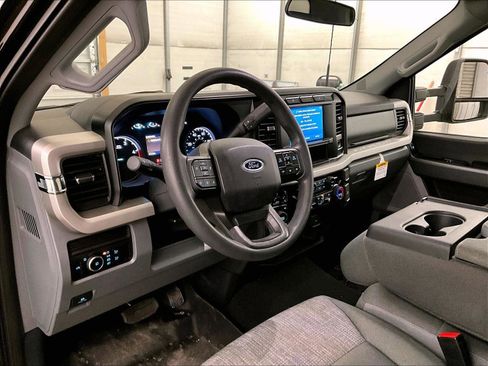 Used 2024 Ford F350 XLT w/ Camper Package AWD/4WD image 11