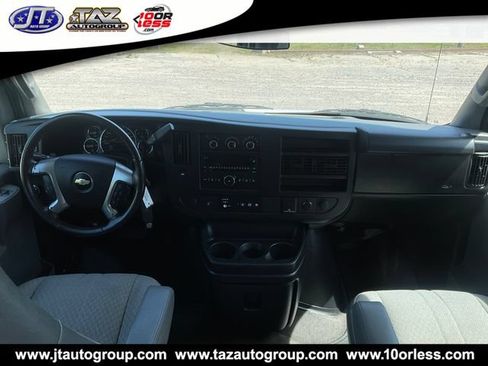 Used 2016 Chevrolet Express 3500 LT w/ LT Preferred Equipment Group RWD image 10