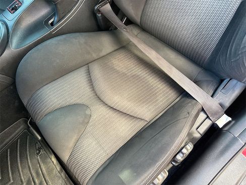 Used 2020 Nissan 370Z Base image 18