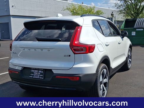 New 2026 Volvo XC40 B5 Plus w/ Protection Package Premier image 7