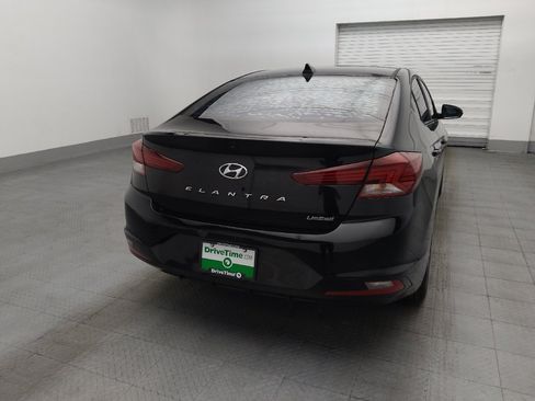 Used 2019 Hyundai Elantra Limited FWD image 7