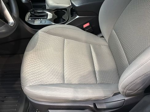 Used 2018 Hyundai Santa Fe Sport AWD/4WD image 13