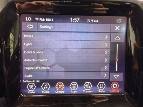 Used 2020 Jeep Compass Limited w/ Safety & Security Group AWD/4WD image 39