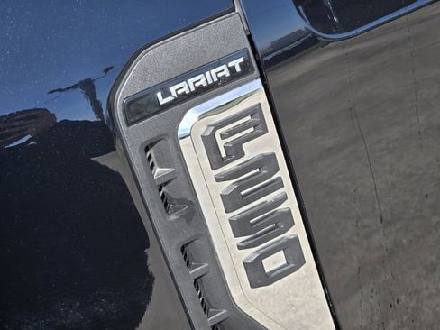 New 2026 Ford F250 Lariat w/ FX4 Off-Road Package image 10