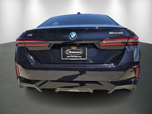 New 2026 BMW i5 eDrive40 w/ M Sport Package image 5