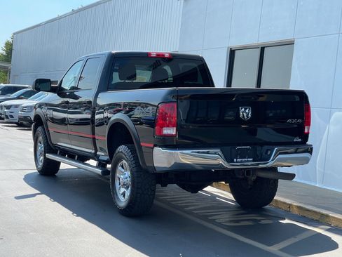 Used 2018 RAM 2500 Tradesman w/ Chrome Appearance Group AWD/4WD image 5