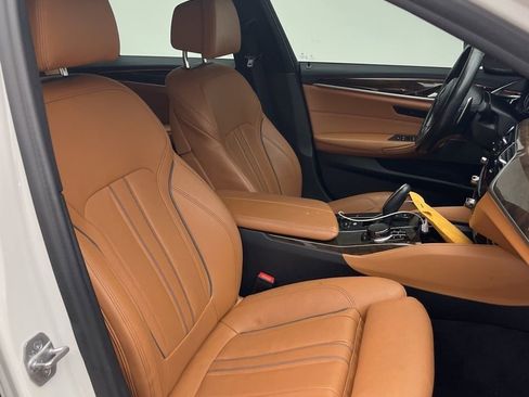 Used 2018 BMW M550i xDrive AWD/4WD image 6