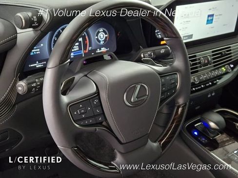 Certified 2024 Lexus LS 500 w/ Interior Upgrade Package RWD image 31