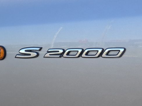 Used 2000 Honda S2000 image 7