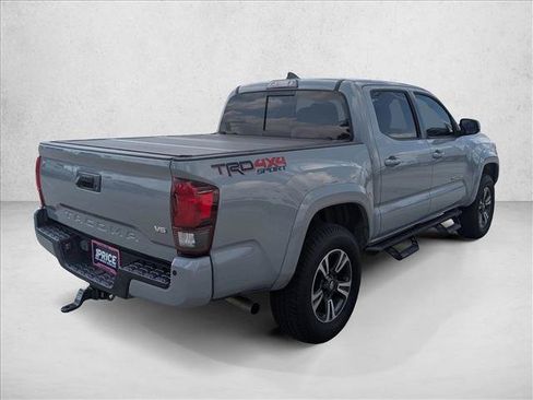 Used 2019 Toyota Tacoma TRD Sport w/ Technology Package AWD/4WD image 5