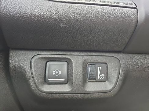 Used 2017 GMC Acadia SLE w/ Driver Alert Package I AWD/4WD image 20