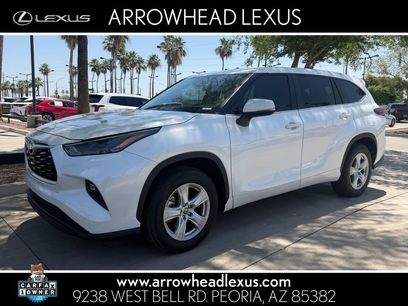 Used 2024 Toyota Highlander LE