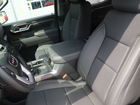New 2026 GMC Sierra 1500 SLT w/ SLT Premium Package AWD/4WD image 23