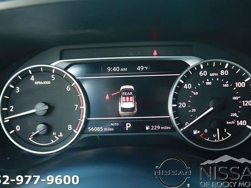 Used 2023 Nissan Rogue S image 17