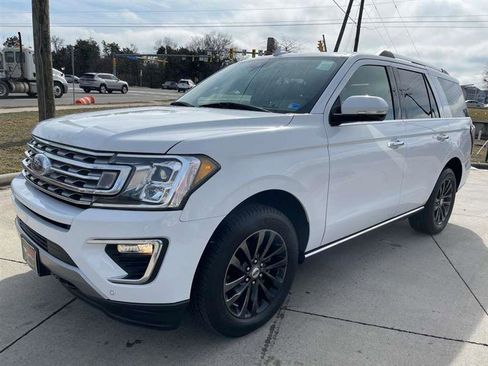 Used 2019 Ford Expedition Limited w/ Equipment Group 301A image 2