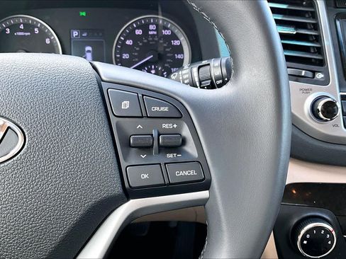 Used 2017 Hyundai Tucson Sport FWD image 24