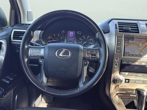 Used 2018 Lexus GX 460 w/ Navigation Package AWD/4WD image 10