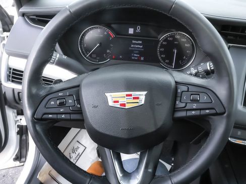 Used 2019 Cadillac XT4 Premium Luxury w/ Driver Awareness Package image 18