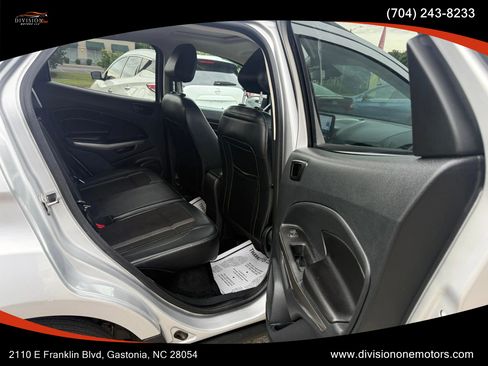 Used 2022 Ford EcoSport SES AWD/4WD image 16