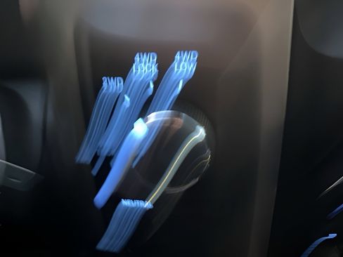 Used 2013 RAM 1500 Express image 19