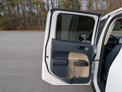 New 2026 Ford Maverick Lariat w/ 4K Tow Package image 25