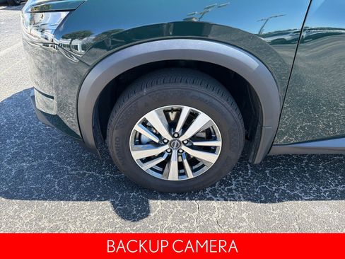 Certified 2024 Nissan Pathfinder SL image 9