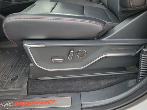 Used 2026 Ford F150 Raptor AWD/4WD image 20