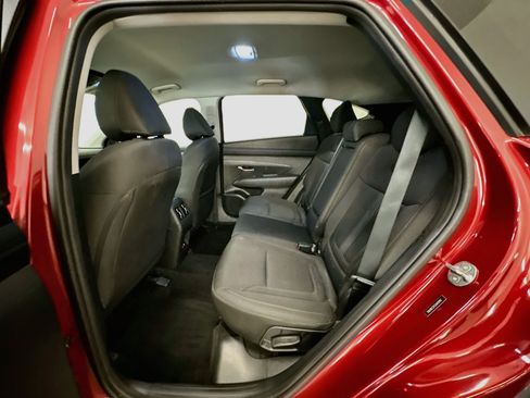Used 2025 Hyundai Tucson SEL AWD/4WD image 29