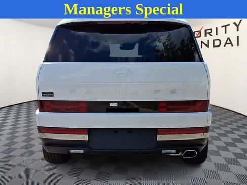 Used 2026 Hyundai Santa Fe Limited FWD image 5