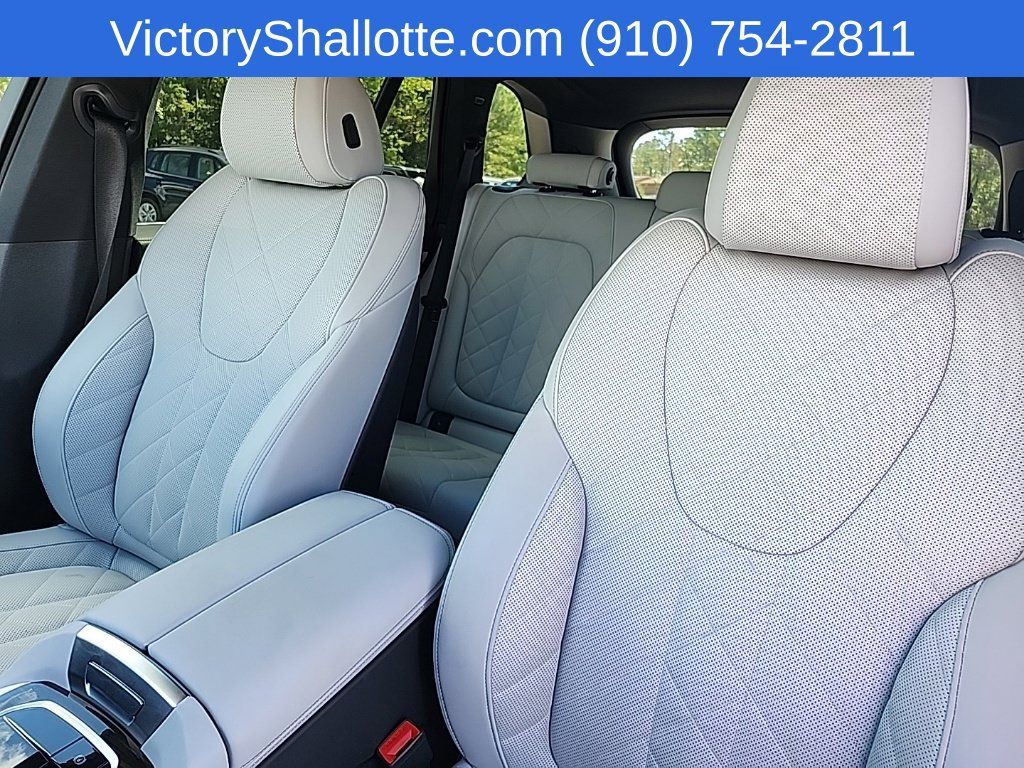 Used 2025 BMW X5 sDrive40i w/ Premium Package RWD image 26