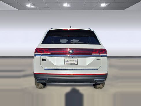 New 2026 Volkswagen Atlas SE image 9