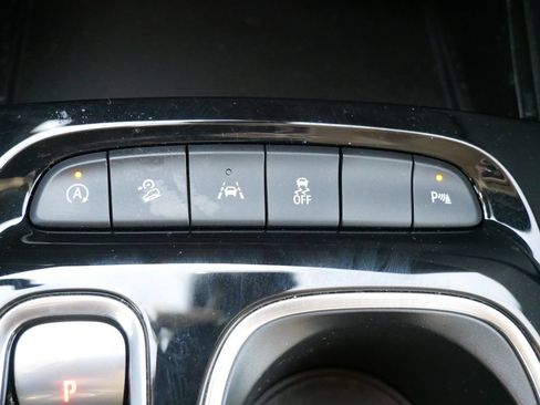 Used 2023 Buick Envision Preferred AWD/4WD image 23