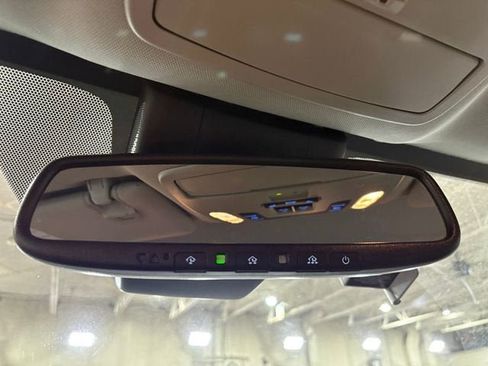 Certified 2024 Toyota Sienna XLE FWD image 19