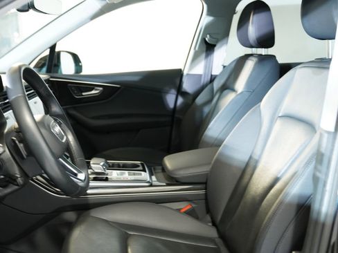 Used 2023 Audi Q7 2.0T Premium w/ Convenience Package image 6