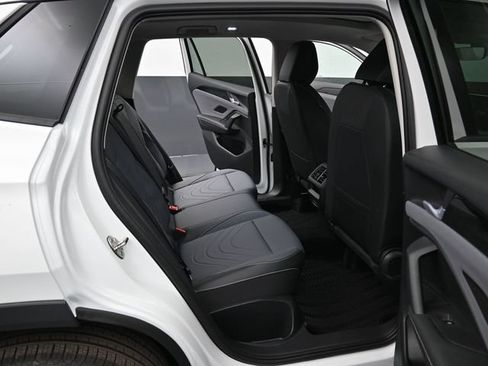New 2026 Volkswagen Tiguan SE AWD/4WD image 13