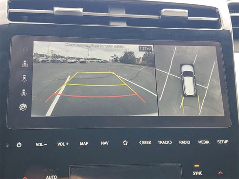 Used 2024 Hyundai Tucson Limited image 18