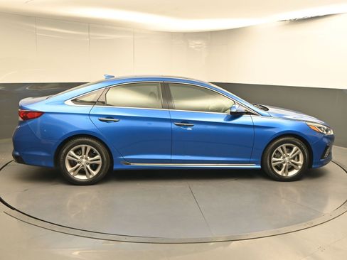 Used 2019 Hyundai Sonata Sport image 9