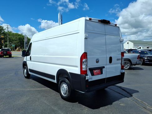 Used 2025 RAM ProMaster 2500 w/ Convenience Group FWD image 6